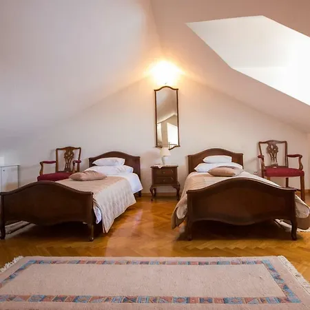 Apartment Penthouse Fantasia